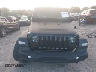 2021 Jeep Wrangler Unlimited Willys with VIN 1C4HJXDN0MW636466, listed as a IAAI auction lot 42005308 with 25,245 mi miles and . Bid and sale history available at DreamBid. Image 13.