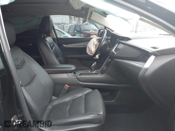 2017 Cadillac XT5 Luxury FWD with VIN 1GYKNBRS8HZ123556, listed as a IAAI auction lot 41549991 with 172,338 mi miles and . Bid and sale history available at DreamBid. Image 5.