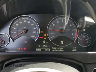 2019 BMW M4 CS with VIN WBS3S7C56KAC09792, listed as a Copart auction lot 76513383 with 55,538 mi miles. Bid and sale history available at carsss.com. Image 9.