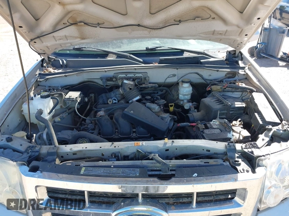 2008 Ford Escape Limited with VIN 1FMCU04168KC00395, listed as a IAAI auction lot 41695486 with 240,242 mi miles and . Bid and sale history available at DreamBid. Image 10.