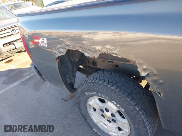 2011 Chevrolet Silverado 1500 LT with VIN 1GCRKSE05BZ382787, listed as a IAAI auction lot 41421158 with 140,145 mi miles and . Bid and sale history available at DreamBid. Image 6.