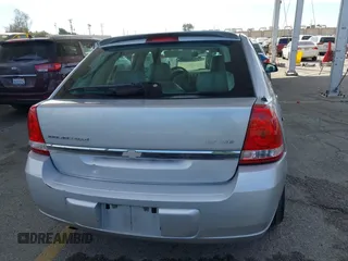 2005 Chevrolet Malibu Maxx LT z VIN 1G1ZU64855F149905, wystawiony jako IAAI lot #41646961 z przebiegiem 194 717 mil mil oraz . Historia ofert i sprzedaży dostępna na DreamBid. Obrazek 16.
