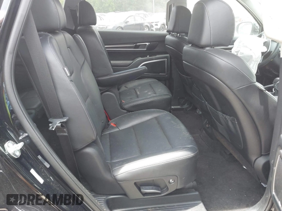 2025 Kia Telluride S with VIN 5XYP6DGC3SG612078, listed as a IAAI auction lot 42694686 with 12,167 mi miles and . Bid and sale history available at DreamBid. Image 8.