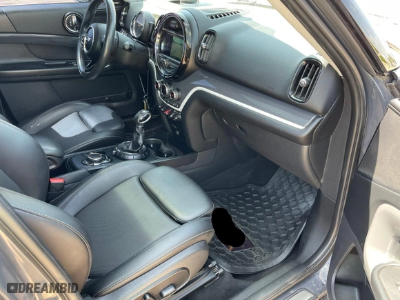 2017 MINI Countryman Cooper S with VIN WMZYT3C36H3D97910, listed as a Copart auction lot 53674275 with 173,144 mi miles and Clean Title. Bid and sale history available at carsss.com. Image 5.