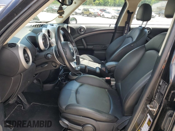 2012 MINI Countryman S with VIN WMWZC5C55CWL56879, listed as a Copart auction lot 63572725 with 86,979 mi miles and Clean title. Bid and sale history available at DreamBid. Image 7.