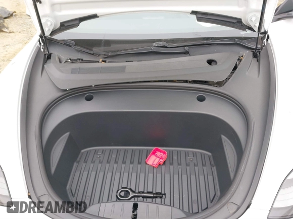 2021 Tesla Model 3 Long Range with VIN 5YJ3E1EB8MF019367, listed as a IAAI auction lot 41506094 with 14,257 mi miles and . Bid and sale history available at DreamBid. Image 10.