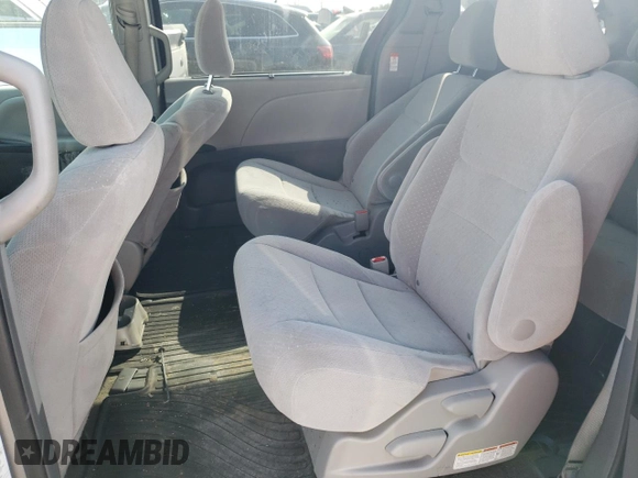 2017 Toyota Sienna LE with VIN 5TDJZ3DC1HS158937, listed as a Copart auction lot 70856204 with 110,572 mi miles and Salvage title. Bid and sale history available at DreamBid. Image 11.