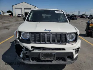 2023 Jeep Renegade Latitude with VIN ZACNJDB12PPP13886, listed as a Copart auction lot 62544405 with 4,669 mi miles and Clean title. Bid and sale history available at DreamBid. Image 5.