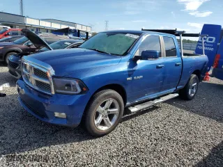 2009 Dodge Ram 1500 ST with VIN 1D3HB18T19S736584, listed as a Copart auction lot 73853374 with 113,256 mi miles and Salvage Title. Bid and sale history available at carsss.com. Image 1.