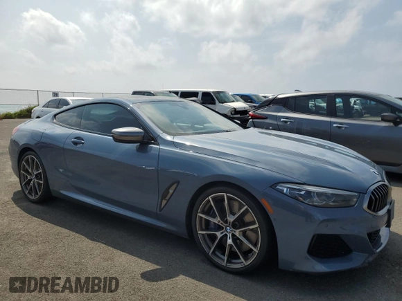 2019 BMW 8 Series M850i xDrive with VIN WBABC4C54KBU95807, listed as a Copart auction lot 45245555 with 33,201 mi miles and Salvage Title. Bid and sale history available at carsss.com. Image 4.