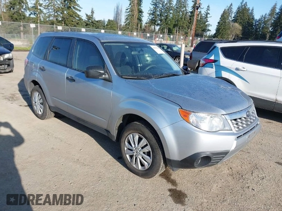 2013 Subaru Forester 2.5X with VIN JF2SHBAC8DH440224, listed as a IAAI auction lot 41963998 with 135,756 mi miles. Bid and sale history available at carsss.com. Image 1.