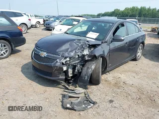 2014 Chevrolet Cruze 1LT with VIN 1G1PC5SB2E7238098, listed as a IAAI auction lot 42577348 with 84,964 mi miles and . Bid and sale history available at DreamBid. Image 18.