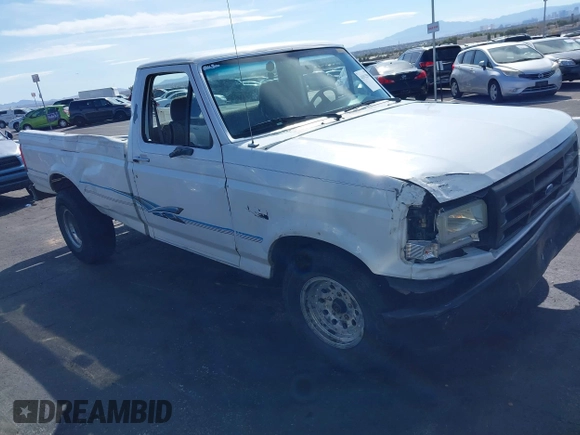 1995 Ford F-150 with VIN 1FTEF15Y0SLA56417, listed as a IAAI auction lot 41912598 with 205,158 mi miles. Bid and sale history available at carsss.com. Image 1.