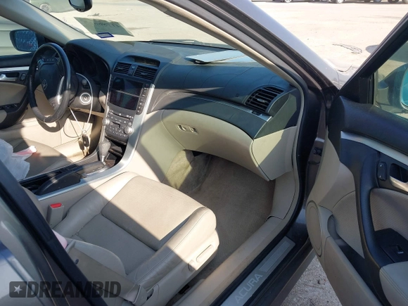 2008 Acura TL with VIN 19UUA66258A009858, listed as a IAAI auction lot 41786617 with 1 mi miles. Bid and sale history available at carsss.com. Image 5.