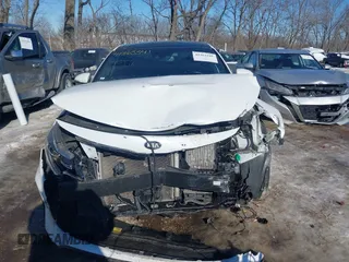 2016 Kia Optima SXL Turbo with VIN 5XXGV4L23GG073151, listed as a IAAI auction lot 41363341 with 74,226 mi miles. Bid and sale history available at carsss.com. Image 12.