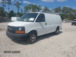 2016 Chevrolet Express Cargo Van with VIN 1GCWGAFF9G1174306, listed as a IAAI auction lot 42028351 with 154,646 mi miles. Bid and sale history available at carsss.com. Image 17.