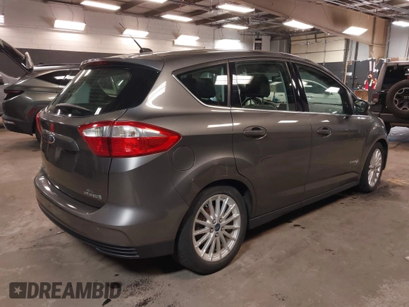 2013 Ford C-Max SEL z VIN 1FADP5BU9DL531704, wystawiony jako IAAI lot #42228841 z przebiegiem 91 808 mil mil oraz . Historia ofert i sprzedaży dostępna na DreamBid. Obrazek 4.