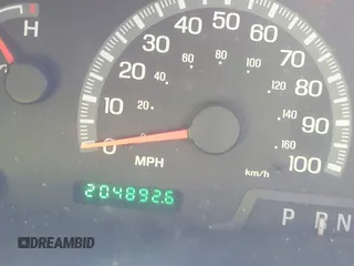 2001 Ford Expedition XLT with VIN 1FMRU15W51LB26235, listed as a IAAI auction lot 42618094 with 204,892 mi miles and . Bid and sale history available at DreamBid. Image 15.