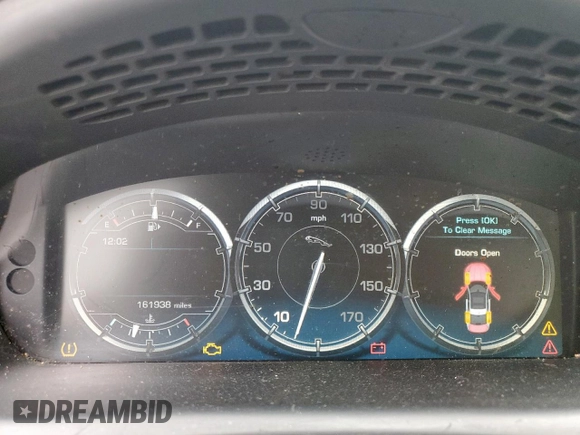 2015 Jaguar XJ with VIN SAJWA1CZ8F8V85381, listed as a Copart auction lot 57464225 with 161,938 mi miles and Salvage Title. Bid and sale history available at DreamBid. Image 9.