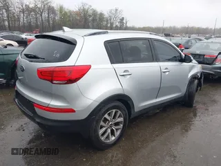 2014 Kia Sportage LX with VIN KNDPB3AC4E7582430, listed as a IAAI auction lot 41947229 with 140,680 mi miles. Bid and sale history available at carsss.com. Image 4.