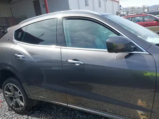2017 Maserati Levante S с VIN ZN661YUS3HX234913, выставлен на аукционе IAAI как лот 41822758 с пробегом 40 290 миль миль и . История ставок и продаж доступна на DreamBid. Изображение 13.