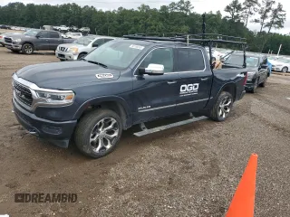 2019 Ram 1500 Limited with VIN 1C6SRFHT6KN632675, listed as a Copart auction lot 58198245 with 159,808 mi miles and Salvage title. Bid and sale history available at DreamBid. Image 1.