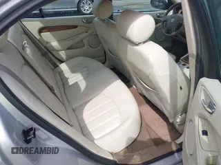 2003 Jaguar X-Type 2.5L Manual with VIN SAJEA51D33XC93300, listed as a IAAI auction lot 42048118 with 116,939 mi miles and . Bid and sale history available at DreamBid. Image 8.