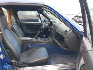1999 Mazda MX-5 Miata z VIN JM1NB3539X0130910, wystawiony jako IAAI lot #42175118 z przebiegiem 91 570 mil mil oraz . Historia ofert i sprzedaży dostępna na DreamBid. Obrazek 5.