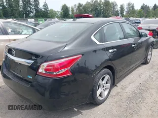 2013 Nissan Altima SV with VIN 1N4AL3AP4DN449771, listed as a IAAI auction lot 42784955 with 195,998 mi miles and . Bid and sale history available at DreamBid. Image 4.