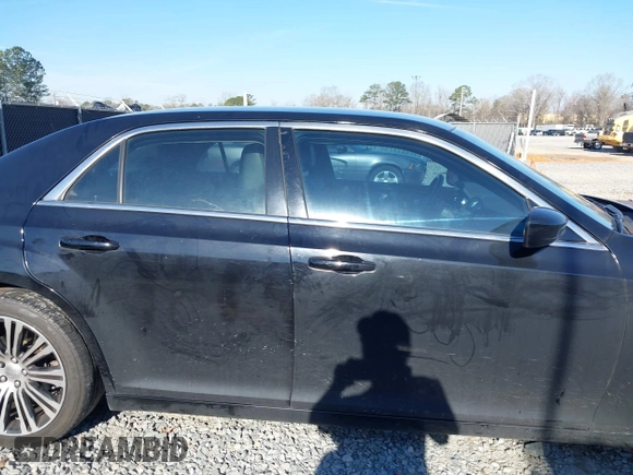 2013 Chrysler 300 with VIN 2C3CCABG3DH527430, listed as a IAAI auction lot 41682683 with 233,511 mi miles. Bid and sale history available at carsss.com. Image 13.