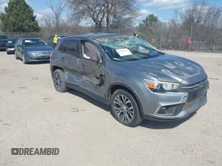 2019 Mitsubishi Outlander ES z VIN JA4AP3AU7KU033604, wystawiony jako IAAI lot #41889344 z przebiegiem 65 783 mil mil oraz . Historia ofert i sprzedaży dostępna na DreamBid. Obrazek 1.