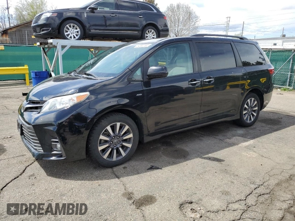 2018 Toyota Sienna XLE с VIN 5TDDZ3DCXJS194807, выставлен на аукционе Copart как лот 54362735 с пробегом 47 018 миль миль и Списание • Salvage title. История ставок и продаж доступна на DreamBid. Изображение 1.