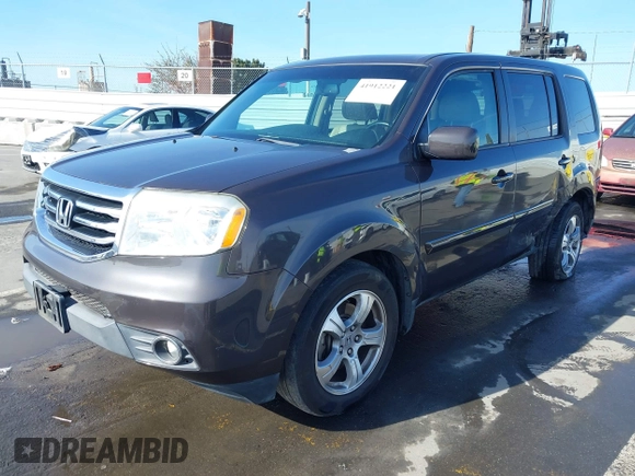 2013 Honda Pilot EX-L with VIN 5FNYF3H57DB031983, listed as a IAAI auction lot 41912221 with 148,908 mi miles. Bid and sale history available at carsss.com. Image 17.