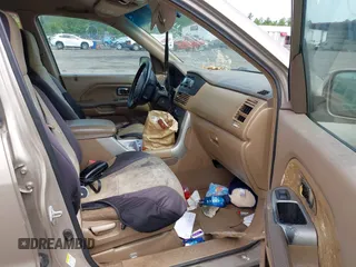 2003 Honda Pilot EX with VIN 2HKYF18563H526678, listed as a IAAI auction lot 41821187 with 412,622 mi miles and . Bid and sale history available at DreamBid. Image 5.