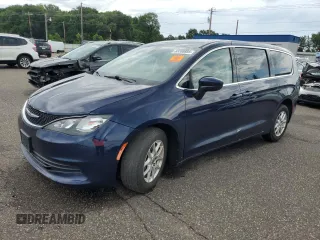 2017 Chrysler Pacifica Touring with VIN 2C4RC1DG2HR585273, listed as a Copart auction lot 65288885 with 235,050 mi miles and Clean title. Bid and sale history available at DreamBid. Image 1.