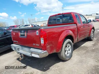 2013 Nissan Frontier SV z VIN 1N6AD0CW6DN726685, wystawiony jako IAAI lot #42224267 z przebiegiem 120 914 mil mil oraz . Historia ofert i sprzedaży dostępna na DreamBid. Obrazek 4.