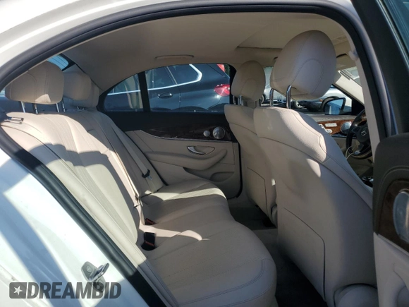 2017 Mercedes-Benz E 300 Luxury with VIN WDDZF4KB3HA127588, listed as a Copart auction lot 60510675 with 100,098 mi miles and Salvage title. Bid and sale history available at DreamBid. Image 10.