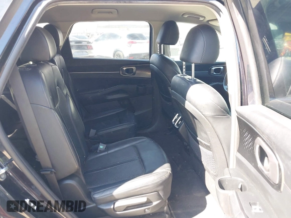 2021 Kia Sorento S with VIN KNDRG4LG5M5057404, listed as a IAAI auction lot 42170297 with 108,623 mi miles and . Bid and sale history available at DreamBid. Image 8.