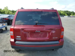 2014 Jeep Patriot Latitude z VIN 1C4NJRFB3ED626089, wystawiony jako Copart lot #60693585 z przebiegiem 196 852 mil mil oraz Czysty tytuł • Clean title. Historia ofert i sprzedaży dostępna na DreamBid. Obrazek 6.