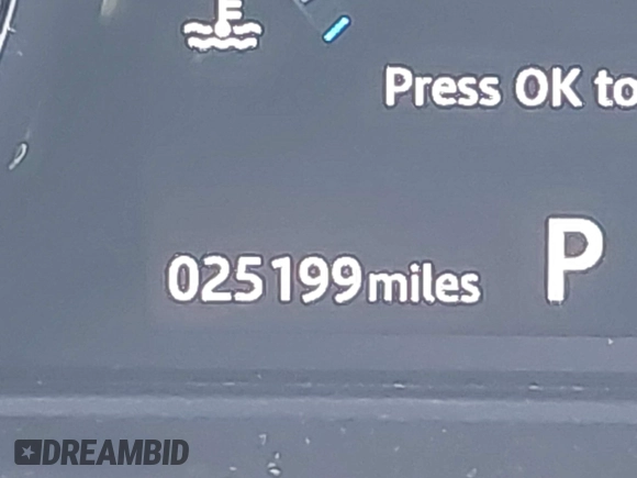 2018 Land Rover Range Rover Evoque SE Premium with VIN SALVC2RX0JH278031, listed as a IAAI auction lot 41789174 with 25,199 mi miles and . Bid and sale history available at DreamBid. Image 15.