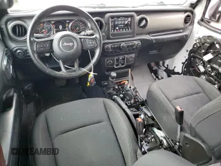 2021 Jeep Wrangler Unlimited Sport S z VIN 1C4HJXDN6MW608946, wystawiony jako Copart lot #62089045 z przebiegiem 33 305 mil mil oraz Szkoda całkowita • Salvage title. Historia ofert i sprzedaży dostępna na DreamBid. Obrazek 8.