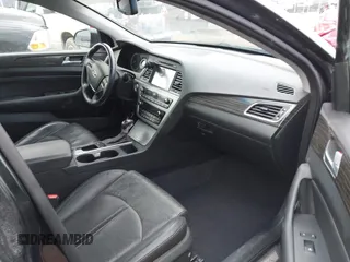 2015 Hyundai Sonata Limited with VIN 5NPE34AF0FH043630, listed as a IAAI auction lot 41825927 with 129,367 mi miles and . Bid and sale history available at carsss.com. Image 5.