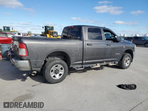 2021 Ram 2500 Tradesman z VIN 3C6UR5CLXMG632538, wystawiony jako Copart lot #86882244 z przebiegiem Nie podano mil oraz Szkoda całkowita • Salvage title. Historia ofert i sprzedaży dostępna na DreamBid. Obrazek 3.