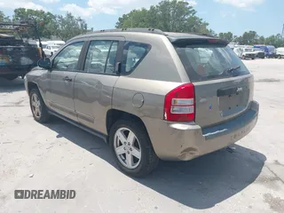 2008 Jeep Compass Sport with VIN 1J8FT47068D593407, listed as a IAAI auction lot 42188334 with 99,736 mi miles. Bid and sale history available at carsss.com. Image 3.