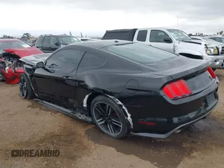 2015 Ford Mustang EcoBoost z VIN 1FA6P8TH6F5370313, wystawiony jako IAAI lot #42206594 z przebiegiem 76 769 mil mil oraz . Historia ofert i sprzedaży dostępna na DreamBid. Obrazek 3.