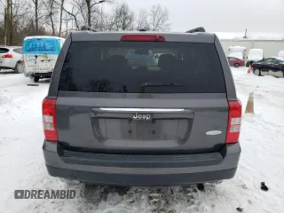 2017 Jeep Patriot Latitude with VIN 1C4NJPFB7HD131242, listed as a Copart auction lot 88113685 with 113,640 mi miles and Salvage Title. Bid and sale history available at DreamBid. Image 6.
