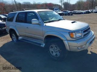 2000 Toyota 4Runner SR5 with VIN JT3HN86R4Y0316249, listed as a IAAI auction lot 42062417 with 92,268 mi miles. Bid and sale history available at carsss.com. Image 1.