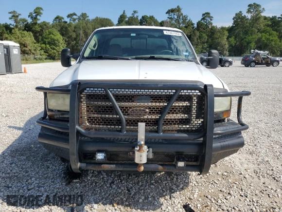 2002 Ford F-350 XL with VIN 1FTSW30F72EA24394, listed as a Copart auction lot 67467504 with 117,782 mi miles and Clean Title. Bid and sale history available at DreamBid. Image 5.