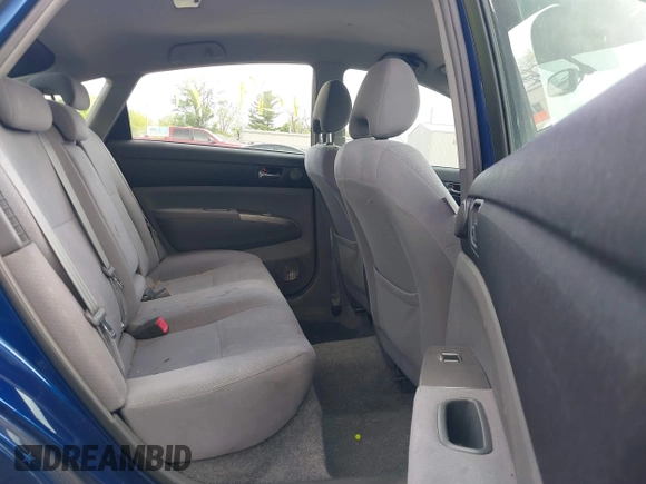 2009 Toyota Prius with VIN JTDKB20U697872401, listed as a IAAI auction lot 42190775 with 207,492 mi miles. Bid and sale history available at carsss.com. Image 8.