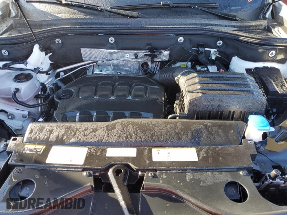 2024 Volkswagen Atlas SE with VIN 1V2DE2CA8RC224596, listed as a Copart auction lot 74582794 with Not provided miles and Salvage title. Bid and sale history available at DreamBid. Image 12.